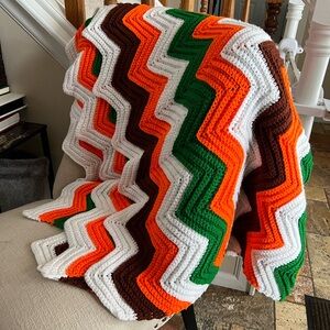 Colorful Zigzag Crochet Blanket